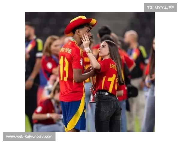 专注足球事业 亚马尔与女友彻底分手开启新篇章